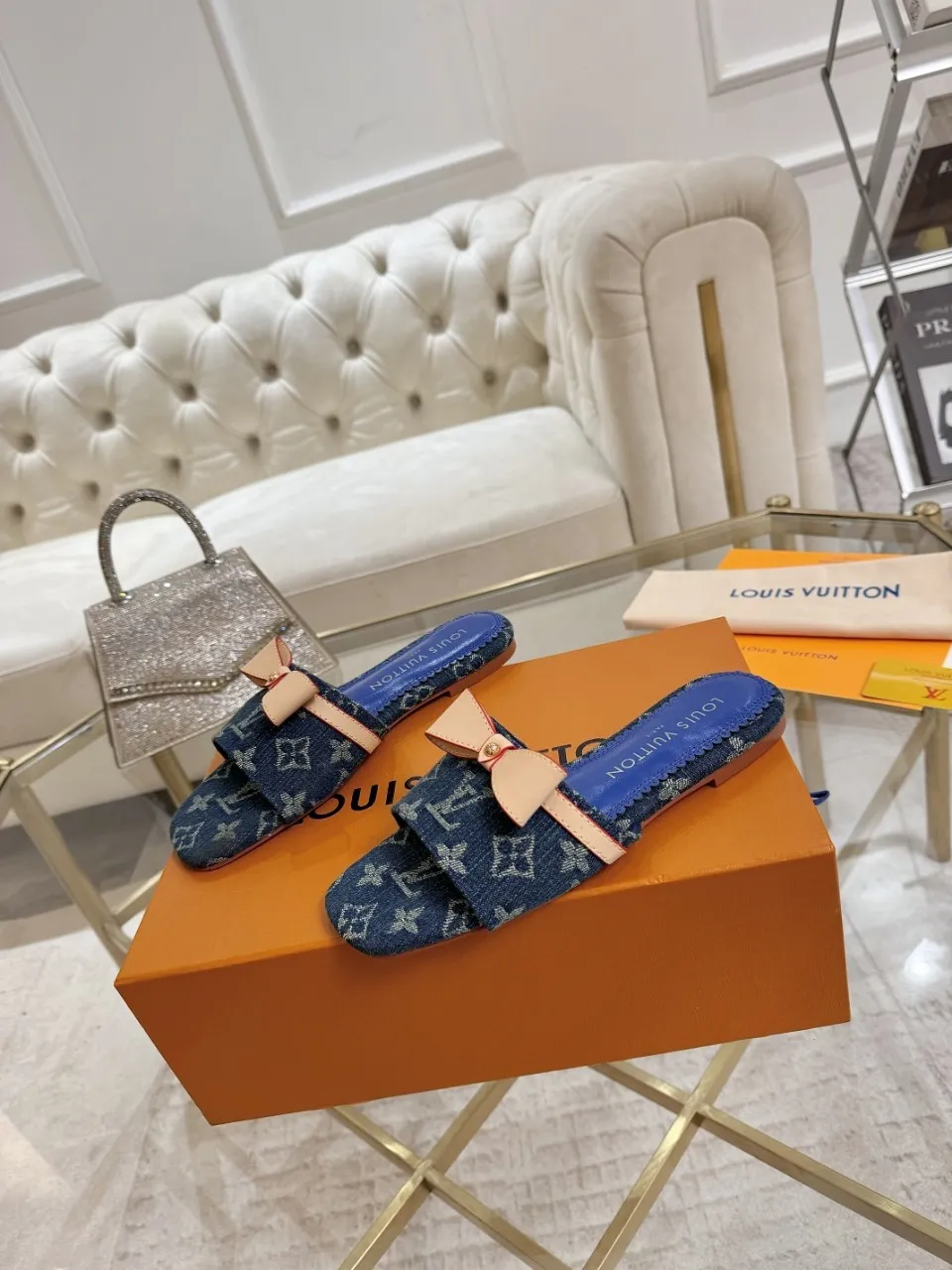 👟👟Ex-factory price 340👟👟 Genuine leather sole +40 Lv denim jacquard slippers, ex-factory price 70-43 Leather sole +40